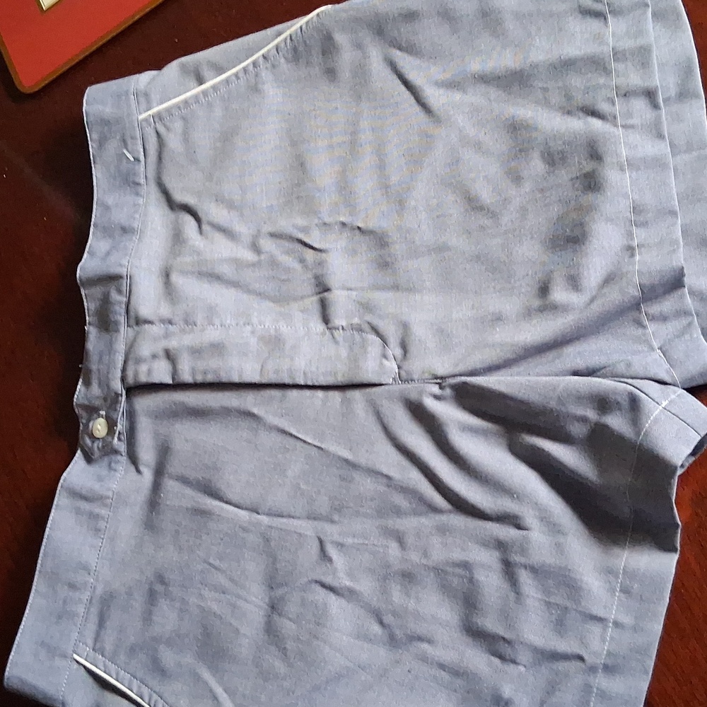 Christian DIOR vtg Shorts. Size M.